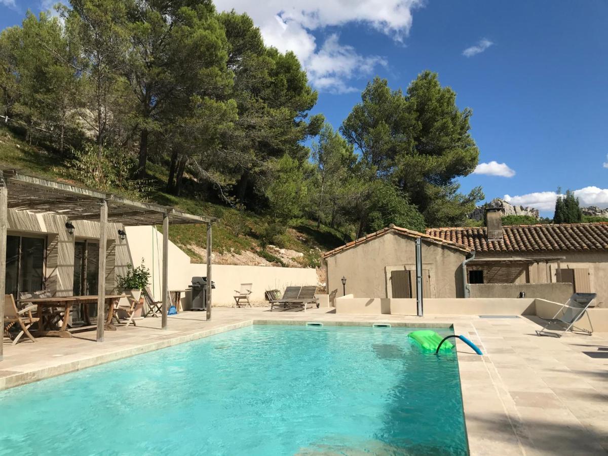Bed and Breakfast Mas De La Fadeto à Les Baux-de-Provence Extérieur photo