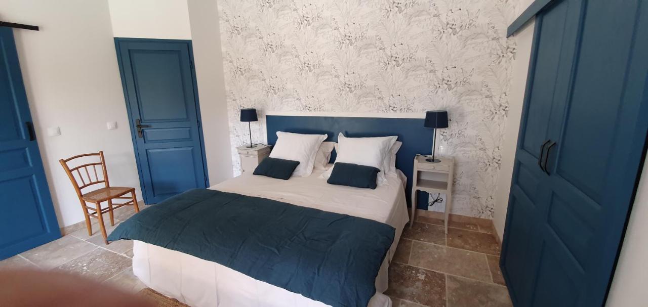 Bed and Breakfast Mas De La Fadeto à Les Baux-de-Provence Extérieur photo
