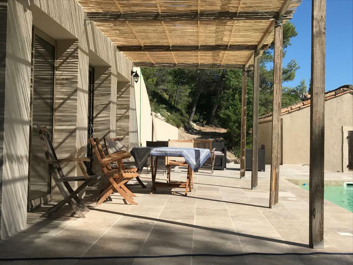 Bed and Breakfast Mas De La Fadeto à Les Baux-de-Provence Extérieur photo