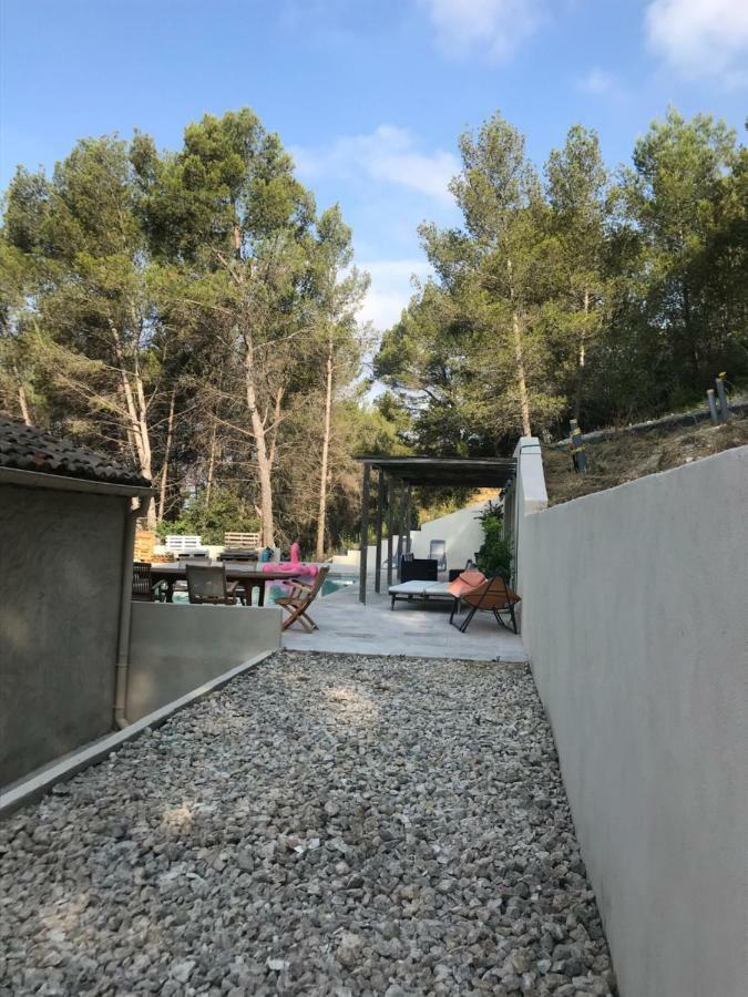 Bed and Breakfast Mas De La Fadeto à Les Baux-de-Provence Extérieur photo